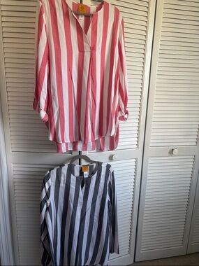 Ruby Rd. Two Large Vertical Stripe Tunic
Coral/white and grey/white. Like new!